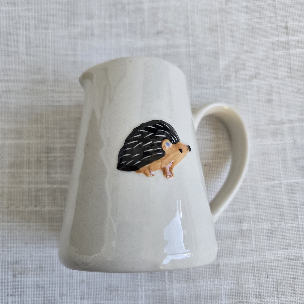 Creative Co-Op Hedgehog Cream Pitcher - White & Black - New